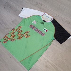 Mexico 2011 ORIGINAL Atletica Vintage Rare Soccer Jersey L